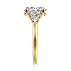 Best Gabriel & Co. Abbi - 14K Yellow Gold Oval Three Stone Diamond Engagement Ring