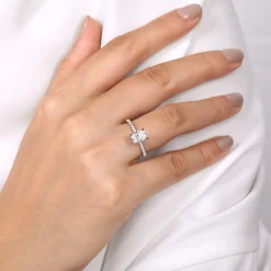 Hot Gabriel & Co. Amata - 14K White Gold Oval Diamond Engagement Ring
