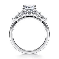 Outlet Gabriel & Co. Avah - 18K White Gold Cushion Cut Diamond Cluster Engagement Ring