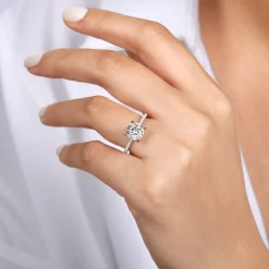 Outlet Gabriel & Co. Broderick - 14K White Gold Round Diamond Engagement Ring