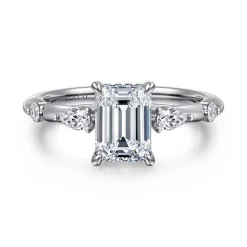Outlet Gabriel & Co. Carinna - 18K White Gold Emerald Cut Diamond Engagement Ring