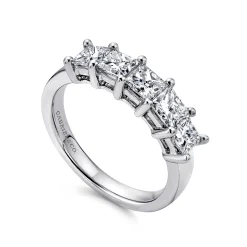 Sale Gabriel & Co. Catalonia - 14K White Gold Princess Cut 5 Stone Prong Set Diamond Wedding Band - 0.7 ct