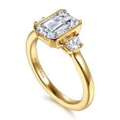 Online Gabriel & Co. Colleen - 14K Yellow Gold Half Bezel Emerald Cut Three Stone Diamond Engagement Ring