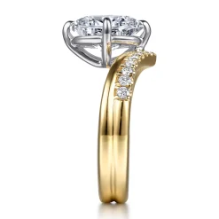 Outlet Gabriel & Co. Crista - 14K White-Yellow Gold Chevron Compass Prong Oval Diamond Engagement Ring