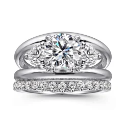 Outlet Gabriel & Co. Danni - 14K White Gold Round Three Stone Diamond Engagement Ring