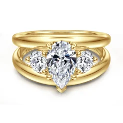 Outlet Gabriel & Co. Danni - 14K Yellow Gold Pear Shape Three Stone Diamond Engagement Ring