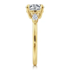 Outlet Gabriel & Co. Dela - 14K Yellow Gold Round Three Stone Diamond Engagement Ring