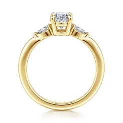 Outlet Gabriel & Co. Dela - 14K Yellow Gold Three Stone Oval Diamond Engagement Ring
