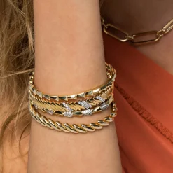 New Gabriel & Co. Demure - 14K Yellow Gold Geometric Open Bangle