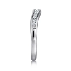 Sale Gabriel & Co. Deux - Curved Platinum Channel Set Diamond Anniversary Band - 0.25 ct