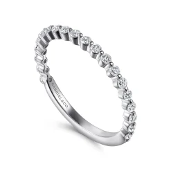 Hot Gabriel & Co. Devinne - Platinum Single Prong Diamond Anniversary Band - 0.35 ct
