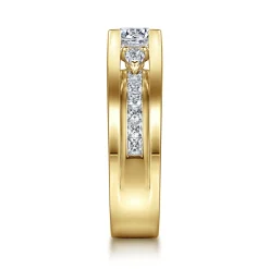Outlet Gabriel & Co. Dulcette - 14K Yellow Gold Wide Band Round Diamond Engagement Ring