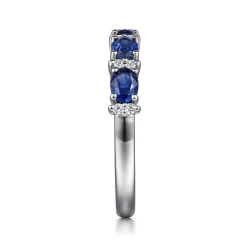 Outlet Gabriel & Co. Emelia - Platinum Oval Sapphire and Diamond Anniversary Band - 0.1 ct