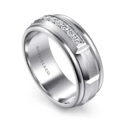 Outlet Gabriel & Co. Everett - 14K White Gold Diamond Men's Band in Satin Finish