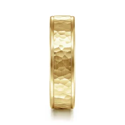 New Gabriel & Co. George - 14K Yellow Gold 6mm - Hammered Men's Wedding Band