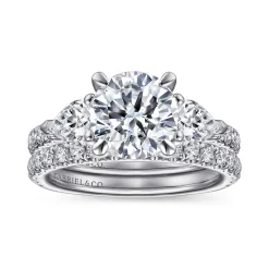 Outlet Gabriel & Co. Holloway - 14K White Gold Round 3 Stone Diamond Engagement Ring