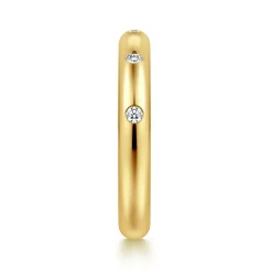 Clearance Gabriel & Co. Isolda - 14K Yellow Gold Flush Set 5 Stone Diamond Anniversary Band - 0.12 ct