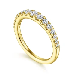 Sale Gabriel & Co. Kiana - 14K Yellow Gold Graduating Diamond Anniversary Band - 0.5 ct