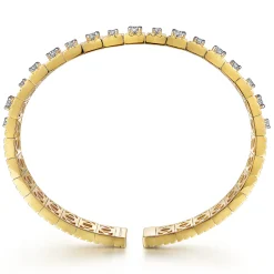 Discount Gabriel & Co. 18K Yellow Gold Contemporary Diamond Station Bangle
