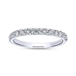 Sale Gabriel & Co. Nimes - 14K White Gold Fishtail Pave Diamond Wedding Band - 0.45 ct