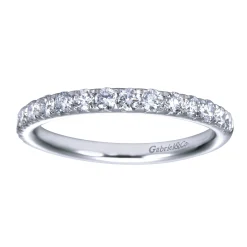 Sale Gabriel & Co. Nimes - 14K White Gold Fishtail Pave Diamond Wedding Band - 0.45 ct