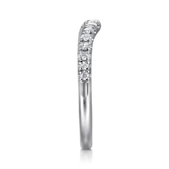 Outlet Gabriel & Co. Prato - Curved 14K White Gold French Pave Diamond Wedding Band - 0.25 ct