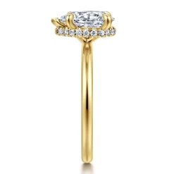 Outlet Gabriel & Co. Rainah - 14K Yellow Gold Pear Shape Diamond Engagement Ring