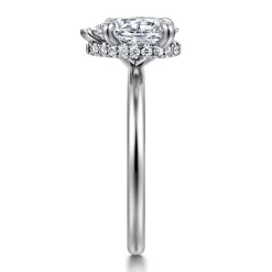 Sale Gabriel & Co. Rainah - Platinum Pear Shape Diamond Engagement Ring