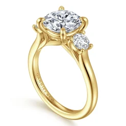 Best Gabriel & Co. Sanaa - 14K Yellow Gold Round Three Stone Diamond Engagement Ring