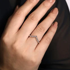Discount Gabriel & Co. Sterling Silver Bujukan Chevron Ring